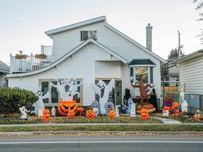 One of the many houses around Calgary decorating their lawn for All Hallow's Eve.