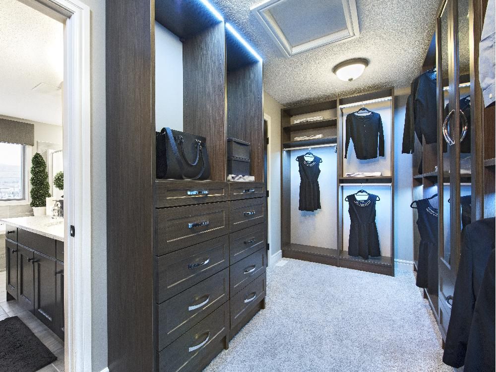 Walkin closets put the style in storage Calgary Herald