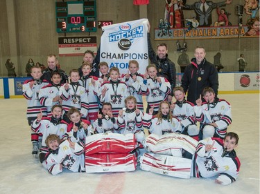 The champion Atom 4 Trails West Wolves.