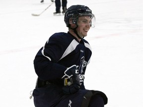 Former Calgary Hitmen forward Connor Rankin has joined the Mount Royal Cougars.