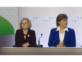 Alberta Premier Rachel Notley (left), B.C. Premier Christy Clark (right), November 30, 2015 in Le Bourget, France.