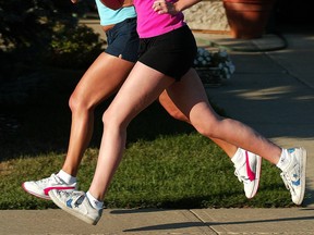 The Running Room hopes to help people quit smoking by helping them learn to run 5 km.