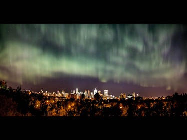 Multi-photo panorama of the northern lights over downtown in Calgary, Ab., on Sunday May 8, 2016. Mike Drew/Postmedia