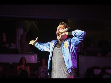 Jacob Hoggard, lead singer of Hedley and the band perform at the Scotiabank Saddledome in Calgary, Ab., on Friday May 13, 2016. Mike Drew/Postmedia