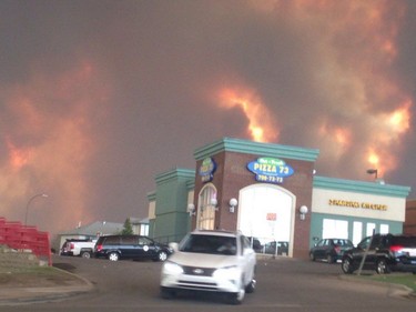 Fort McMurray fire, May, 3, 2016. Courtesy Ramesh Vora