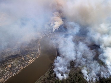 Aerial view of the wild fires in the Fort McMurray area from a CH-146 Griffon on May 4, 2016. view of the wild fires in the Fort McMurray area from a CH-146 Griffon on May 4, 2016. The Canadian Armed Forces have deployed air assets to the area to support the Province of Alberta's emergency response efforts.   Photo: MCpl VanPutten, 3 CSDB Imaging