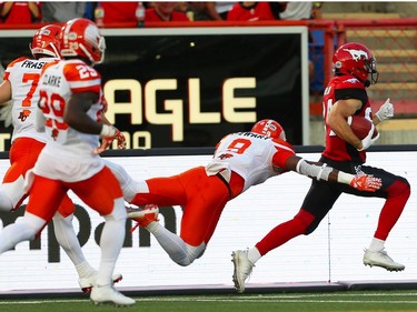 Calgary Stampeders Greg Wilson with a 75-yard touchdown against the BC Lions during CFL football in Calgary, Alta., on Friday, July 29, 2016. AL CHAREST/POSTMEDIA