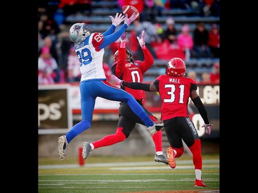 Calgary Stampeders Ciante Evans breaks up a pass intended for Duron Carter of the Montreal Alouettes during CFL football in Calgary, Alta., on Saturday, October 15, 2016. AL CHAREST/POSTMEDIA