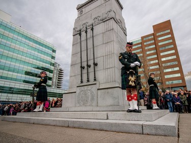 Calgary Highlanders vigil guard at the cenotaph at Central Memorial Park for Remembrance Day ceremonies in Calgary, Ab., on Friday November 11, 2016.