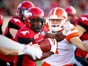 Calgary Stampeders Roy Finch on a kick return against the BC Lions during CFL football in Calgary, Alta., on Friday, July 29, 2016.