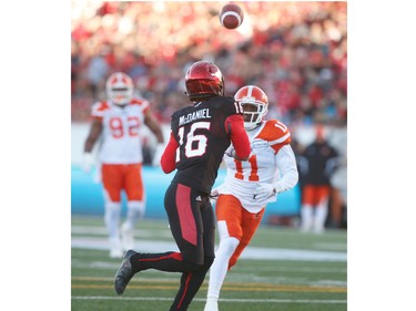 Calgary Stampeders Marquay McDaniel with a catch against the BC Lions during 2016 CFLís West Division Final in Calgary, Alta., on Sunday, November 20, 2016. AL CHAREST/POSTMEDIA