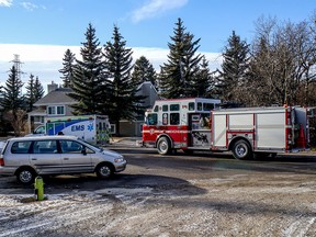 Scene on Glengrove Close SW where two people died in Calgary on Saturday, Dec. 3, 2016.