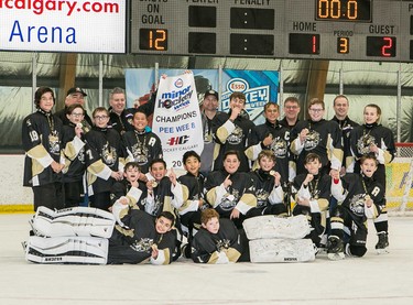 The Crowfoot Coyotes 6 were the Pee Wee 8 champions at Esso Minor Hockey Week.