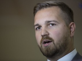 Derek Fildebrandt said he's assembled a campaign team and has money in the bank for a leadership run.