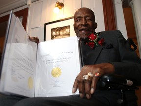 Ezzrett "Sugarfoot" Anderson, shown here in 2015, died at the age of 97.