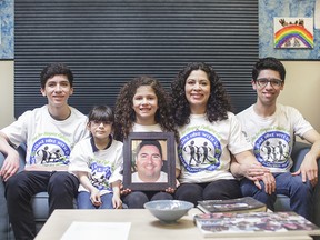 Carol Thomas, along with her four children (from left) Jacob, 15, Isabella, 5, Sofia, 8, and David, 17, are one of the many families participating in the Hike for Hospice Calgary on May 7, 2017. The Thomas family became Hospice Calgary clients in March 2015 after the death of her husband (and the children's father), Paul. KERIANNE SPROULE/POSTMEDIA