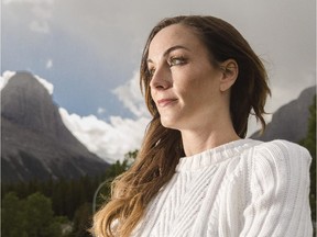 Amanda Lindhout poses near her home in Canmore on Sunday, June 14, 2015. (Aryn Toombs/Calgary Herald)