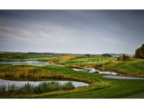 A look at the scenic Heritage Point Golf Club, near luxury community Artesia at Heritage Pointe.