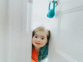 Device mediakit: "Toddler Monitor pairs with an iOS or Android app. It is fully controlled via the app to receive alerts about detected motion. If your toddler tries to leave their bedroom, the device will SENSE the motion of the door and send a Bluetooth signal to your smartphone."