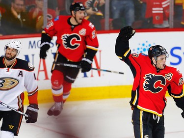 Calgary Flames Sean Monahan celebrates after scoring against the Anaheim Ducks during the 2017 Stanley Cup playoffs in Calgary, Alta., on Monday, April 17, 2017. AL CHAREST/POSTMEDIA