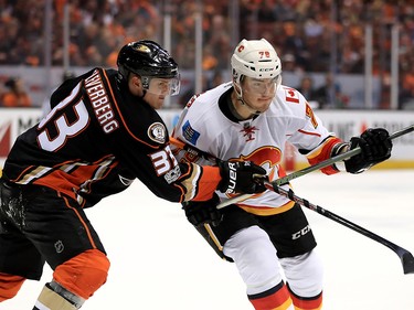 ANAHEIM, CA - APRIL 15:  Jakob Silfverberg #33 of the Anaheim Ducks battles Micheal Ferland #79 of the Calgary Flames for position during the second period of Game Two of the Western Conference First Round during the 2017 NHL Stanley Cup Playoffs at Honda Center on April 15, 2017 in Anaheim, California.  (Photo by Sean M. Haffey/Getty Images)