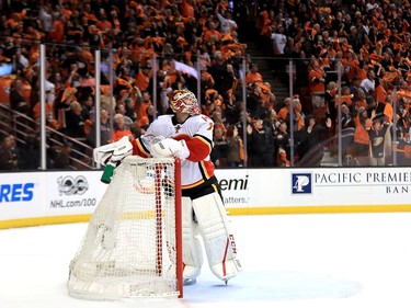 ANAHEIM, CA - APRIL 15:  Brian Elliott #1 of the Calgary Flames looks on  after Ryan Getzlaf #15 of the Anaheim Ducks scored a goal during the third period of Game Two of the Western Conference First Round during the 2017 NHL Stanley Cup Playoffs at Honda Center on April 15, 2017 in Anaheim, California.  (Photo by Sean M. Haffey/Getty Images)