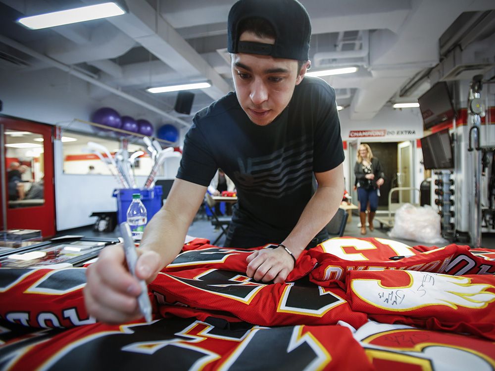 Flyers: Flames star and South Jersey native Johnny Gaudreau is a