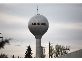 Airdrie, Alta. - The Airdrie water tower on a rainy morning on Friday, Sept. 26, 2014. BRITTON LEDINGHAM / AIRDRIE ECHO / QMI AGENCY
Britton Ledingham