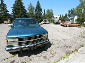 Vehicles angle-parked on Palisfield Place S.W.