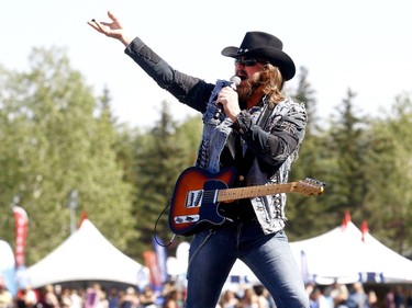 Jason McCoy of the Road Hammers performs on day two of the Country Thunder music festival held at Prairie Winds Park Saturday, August 19, 2017. Dean Pilling/Postmedia