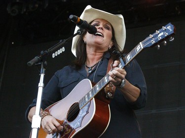Terri Clark performs on day two of the Country Thunder music festival held at Prairie Winds Park Saturday, August 19, 2017. Dean Pilling/Postmedia