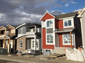 New construction of single-family homes in Calgary in 2017 is outpacing the Edmonton market.