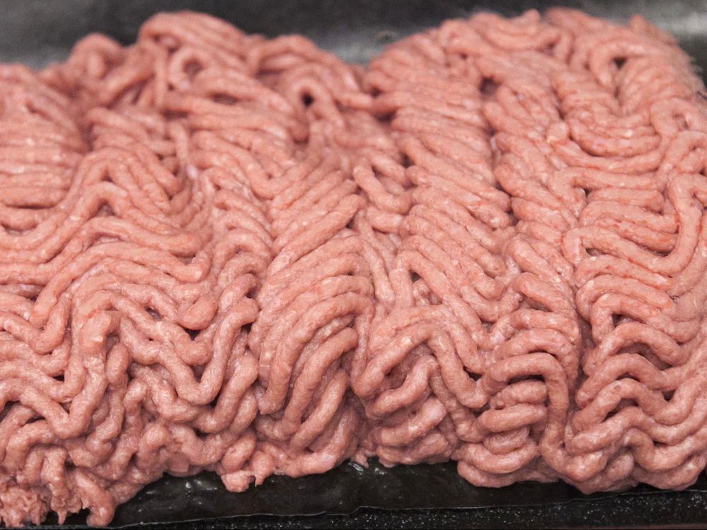 Meat processing plant has licence suspended by Canadian Food Inspection