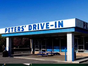 Peters’ Drive-In was a 2017-18 Readers’ Choice Gold winner in the 
Best Hamburger category.