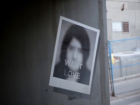 A public art display in the 4th Street S.W. underpass is a blunder, writes reader.