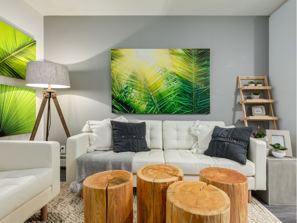 Pilot finds 'the one' at Maverick, by Avi Urban Calgary Herald