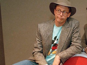 FILE - In this May 19, 1988, file photo, Harry Anderson poses after a press conference in New York. Authorities said, Monday, April 16, 2018, that actor Harry Anderson of "Night Court" comedy series fame died in North Carolina. (AP Photo/Richard Drew, File) ORG XMIT: NYDD207