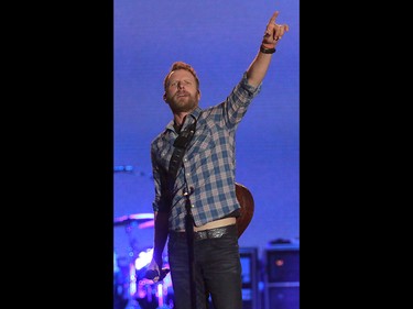 Country star Dierks Bentley performs at the 3rd annual Country Thunder music festival held at Prairie Winds Park in northeast Calgary Friday, August 17, 2018. Dean Pilling/Postmedia