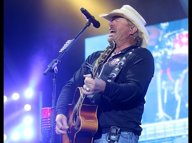 Country star Toby Keith performs during day two of the 3rd annual Country Thunder music festival held at Prairie Winds Park in northeast Calgary Saturday, August 18, 2018. Dean Pilling/Postmedia