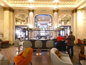 The lobby bar at the Hawthorn Restaurant in the Palliser Hotel. Jim Wells/Postmedia