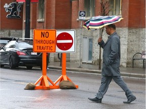 Construction has entirely closed 17 Ave at 9 St SW in Calgary on Friday, May 17, 2019. In addition to this closure, Calgarians will face a number of construction projects over the weekend. Jim Wells/Postmedia