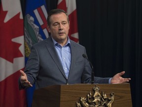 Alberta Premier Jason Kenney, who handed out earplugs in the legislature and changed his story on it, should know that arrogance does not reward parties in Alberta, says columnist Rob Breakenridge.