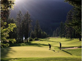 The lakeside closing hole at Talking Rock Golf Course near Chase, B.C. Photo, Andrew Penner