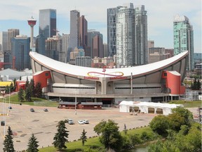 The faster the city gets rid of the antiquated Saddledome and its bad deal, the better, says columnist Danielle Smith.