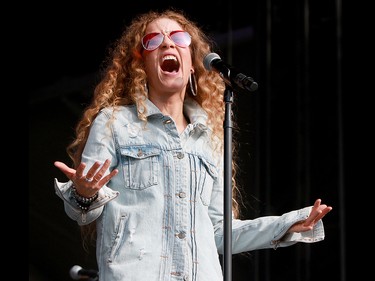 Canadian musician Amanda Marshall performs at the Oxford Stomp concert at Shaw Millennium Park in Calgary Friday, July 12, 2019. Dean Pilling/Postmedia
