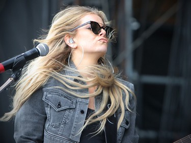 Country musician Lindsay Ell performs on the first day of the Country Thunder music festival, held at Prairie Winds Park in Calgary Friday, August 16, 2019. Dean Pilling/Postmedia