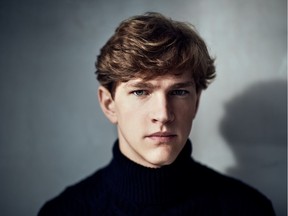 Jan Lisiecki. Photo by Christoph Koestlin for Deutsche Grammophon.