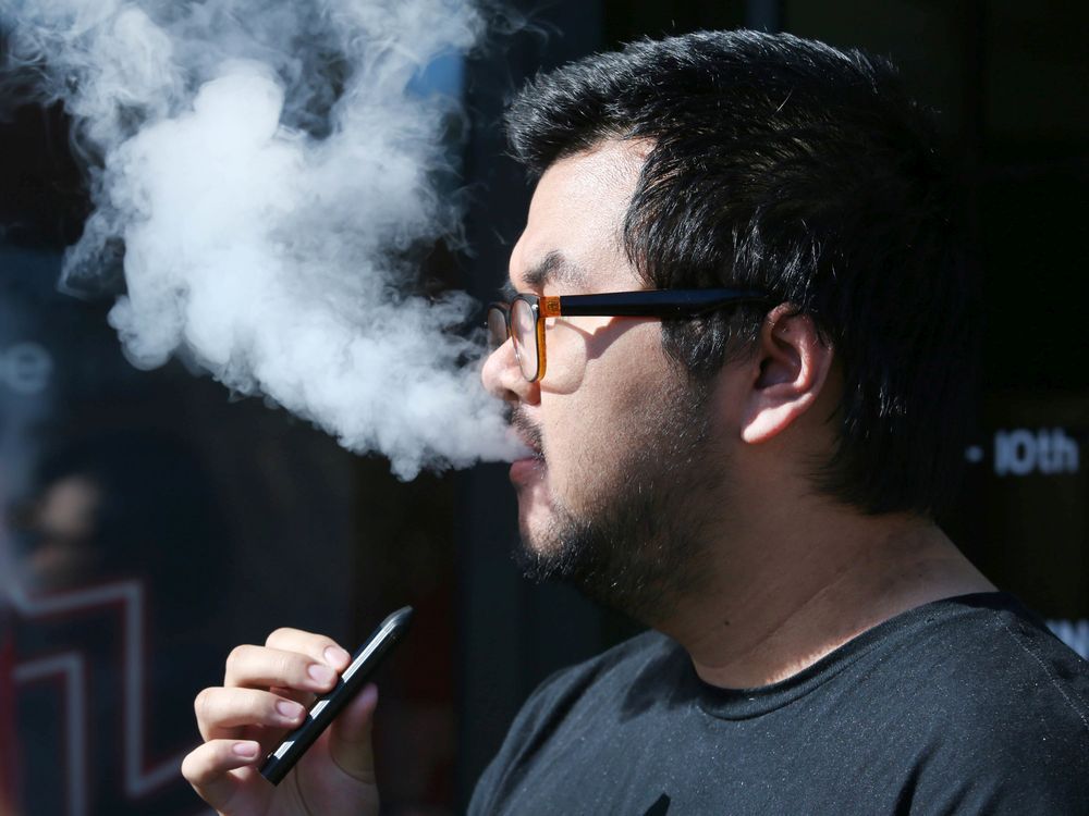 Alberta review of smoking legislation to include focus on vaping