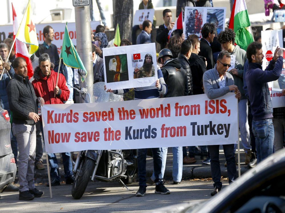 Kurdish community hosts rally to protest Turkish intervention in Syria |  Calgary Herald