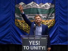 Former Wildrose leader Brian Jean says the re-election of a Liberal government threatens the unity of Canada.